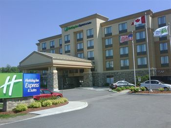 Holiday Inn Express & Suites Huntsville