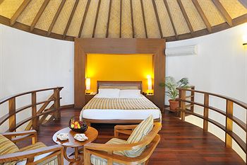 Bandos Island Resort & Spa