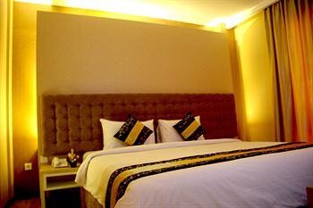 Rivavi Fashion Hotel