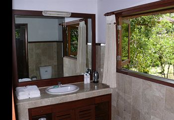Ananda Cottages