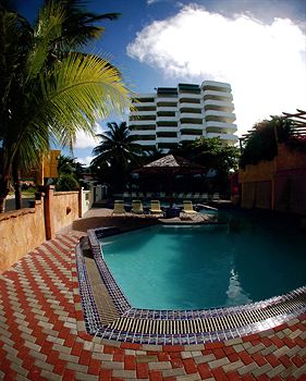 Festiva's Atrium Resort & Spa