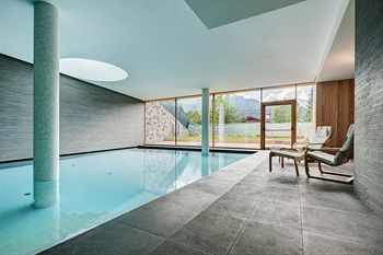 Lajadira Hotel & Spa