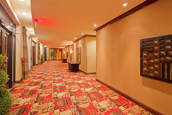 Holiday Inn North Davis Highway