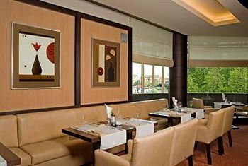 Central Park Hotel