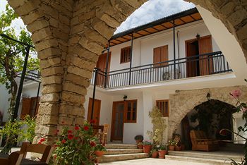 Kontoyiannis House