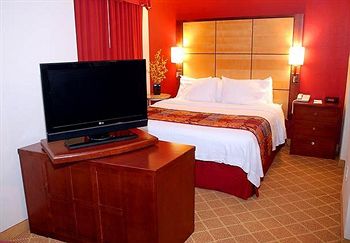 Residence Inn Marriott Airport