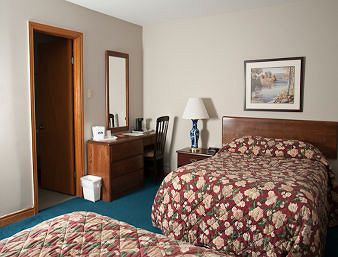 Howard Johnson Bluenose Inn and Suites