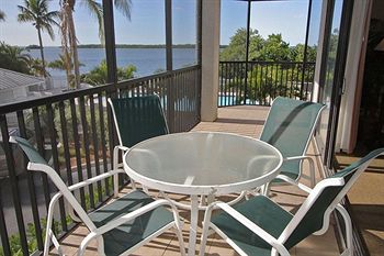 Sanibel Harbour Condo Towers by Royal Shell Vacations