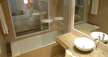 Pestana Caracas Hotel And Suites