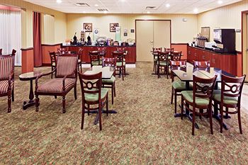 Country Inn and Suites Oklahoma City Airport