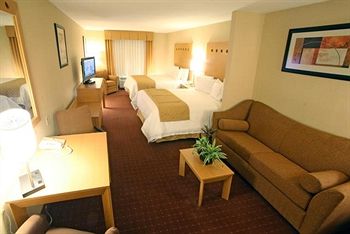 Holiday Inn Express Hotel & Suites Cd. Juarez - Las Misiones