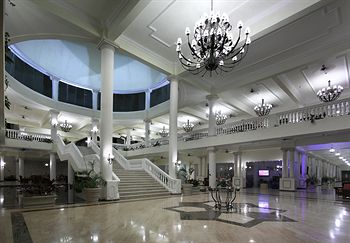 Grand Palladium Lady Hamilton Resort & Spa All Inclusive