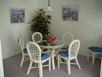 Copacabana Holiday Apartments