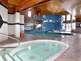 Travelodge Golden Sportsman Lodge