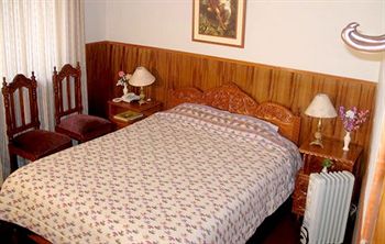 Hotel Maria Angola