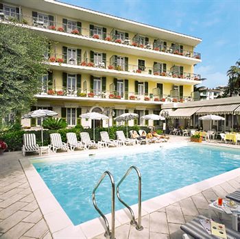 Hotel Paradiso