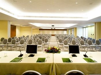 Monte da Quinta Suites
