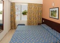 Apartamentos Siesta I
