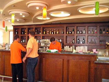 Hotel Oaz