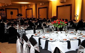 Velmore - Hotel, Banquet & Conference Estate