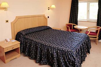 Parkside International Hotel