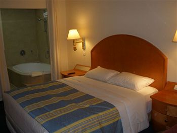 Eshel Hotel