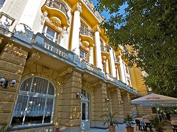 Hotel Riviera