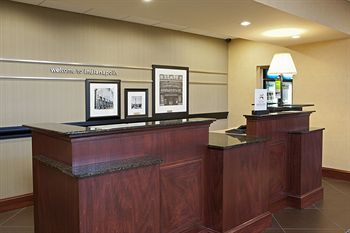 Hampton Inn & Suites Indianapolis Airport