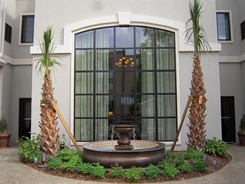 Staybridge Suites Lafayette