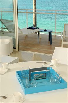 Bleu Emeraude Residence