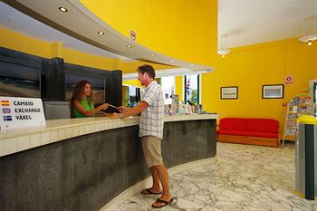 Apartamentos Plaza Palmeras