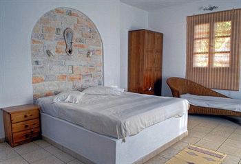 Summerland Holiday's Resort