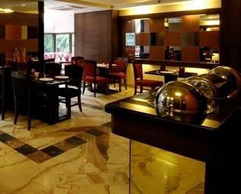 Hotel Airport International