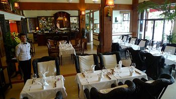 Bougainvillier Hotel