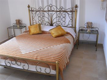 Joanna Hotel