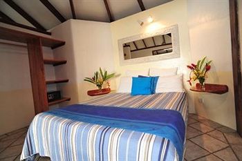 Hideaway Island Resort