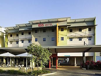 Ibis Townsville