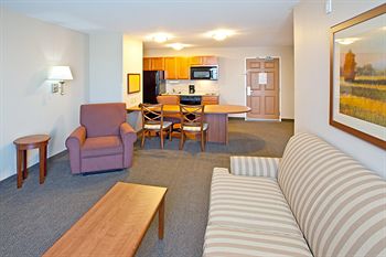 Candlewood Suites Indianapolis Northwest