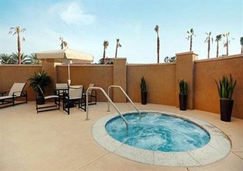 Comfort Suites Ontario Airport