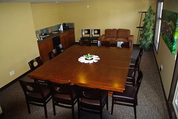 Silver Creek Lodge