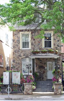 Wellesley Manor Boutique Hotel