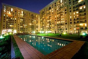 Westpoint Executive Suites - Apartments