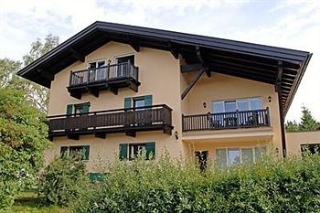 Alpenlandhaus Menardi