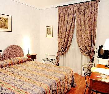 Hotel Aurora