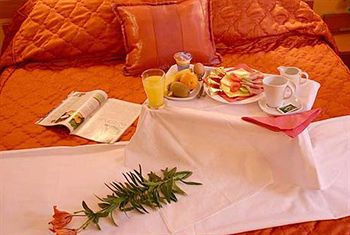 Hotel Leonardo