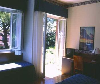 Esperia