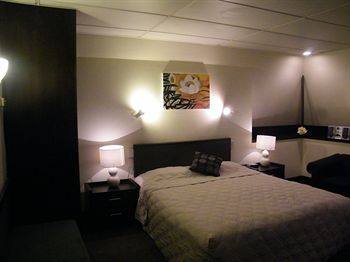 Avenue Motor Lodge
