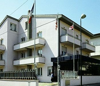 Hotel Prestige