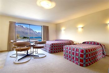 Earnslaw Lodge