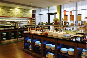 Courtyard by Marriott Toulouse Airport